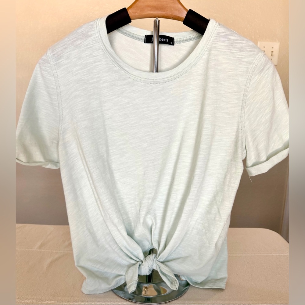 boutique brand J Robert’s short sleeve top size s